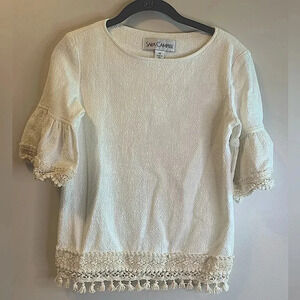 Sara Campbell Textured with Crochet details